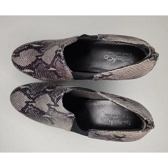 Coach And Four Heels Pumps Gray Python Print Shoe Zip Close Women's Size 8.5 - Picture 4 of 8